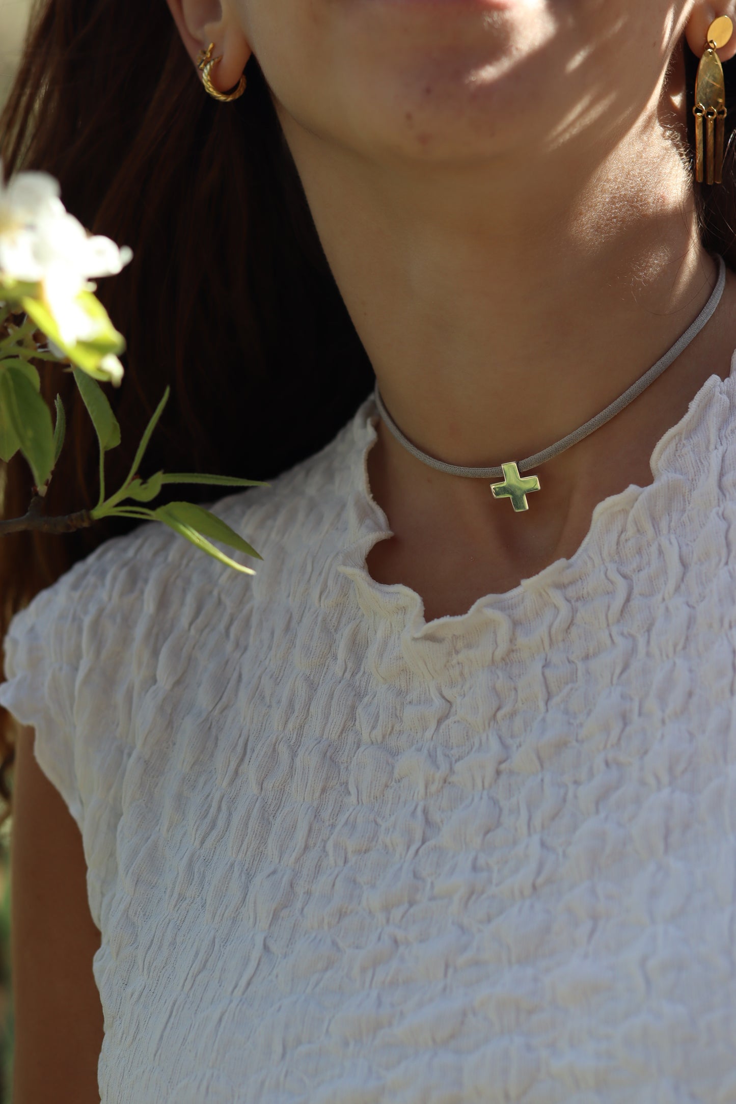 Collar cruz