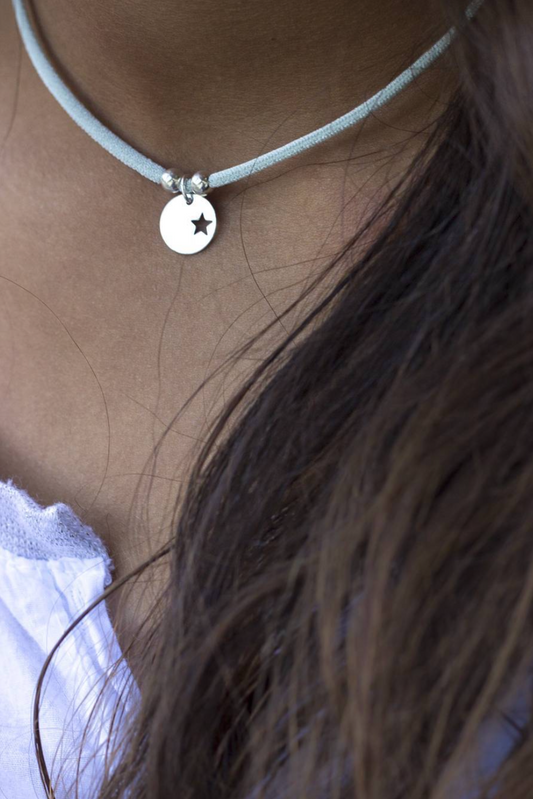 Collar chapa estrella