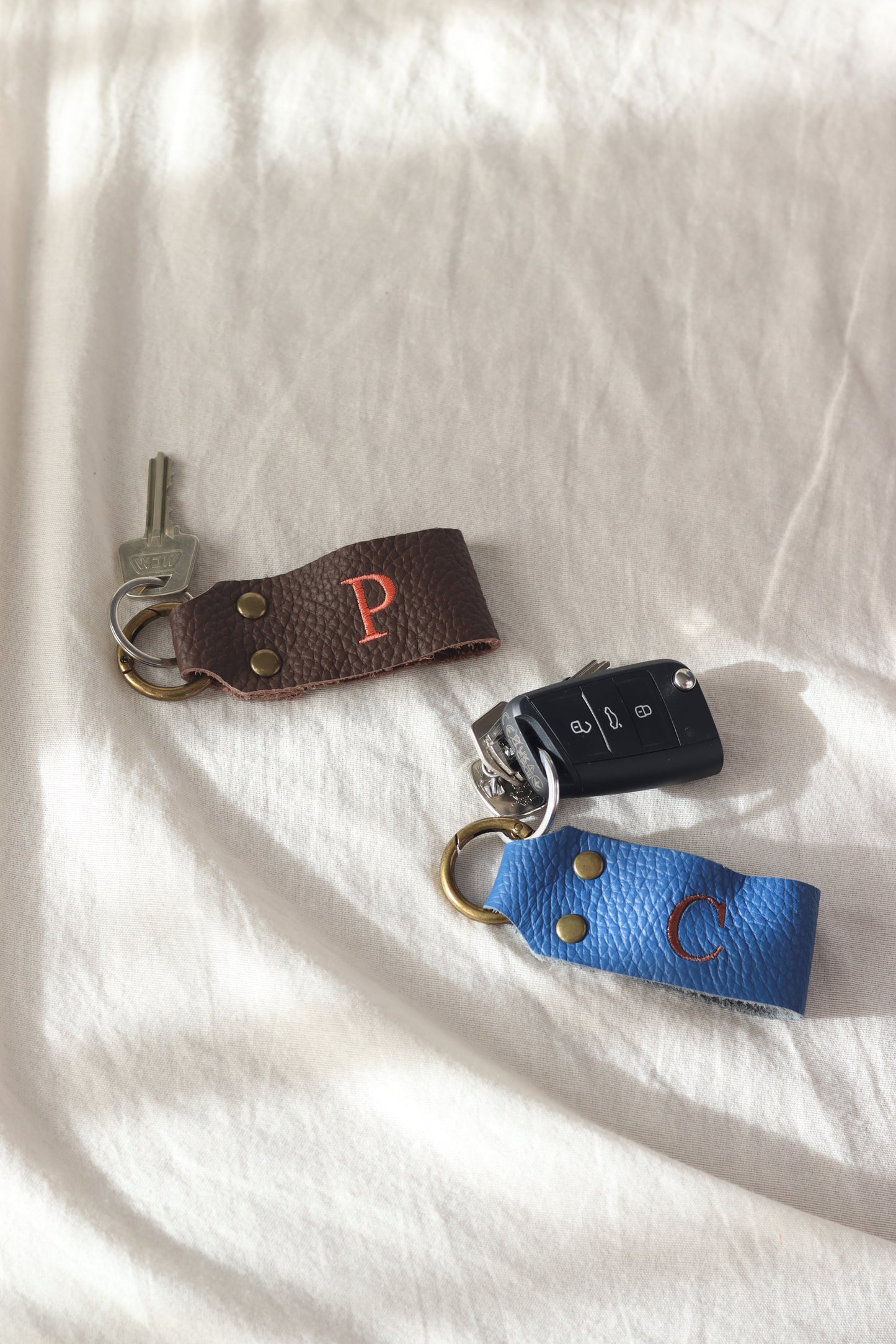 Clauer de pell inicial